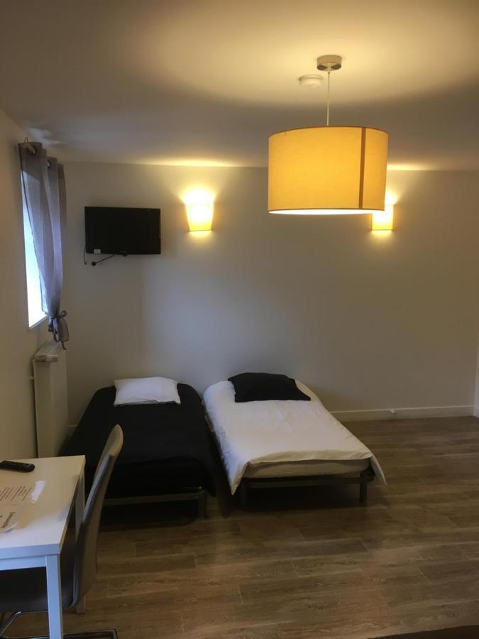 Chambres D'Hote Les Bredins Saint-Menoux エクステリア 写真